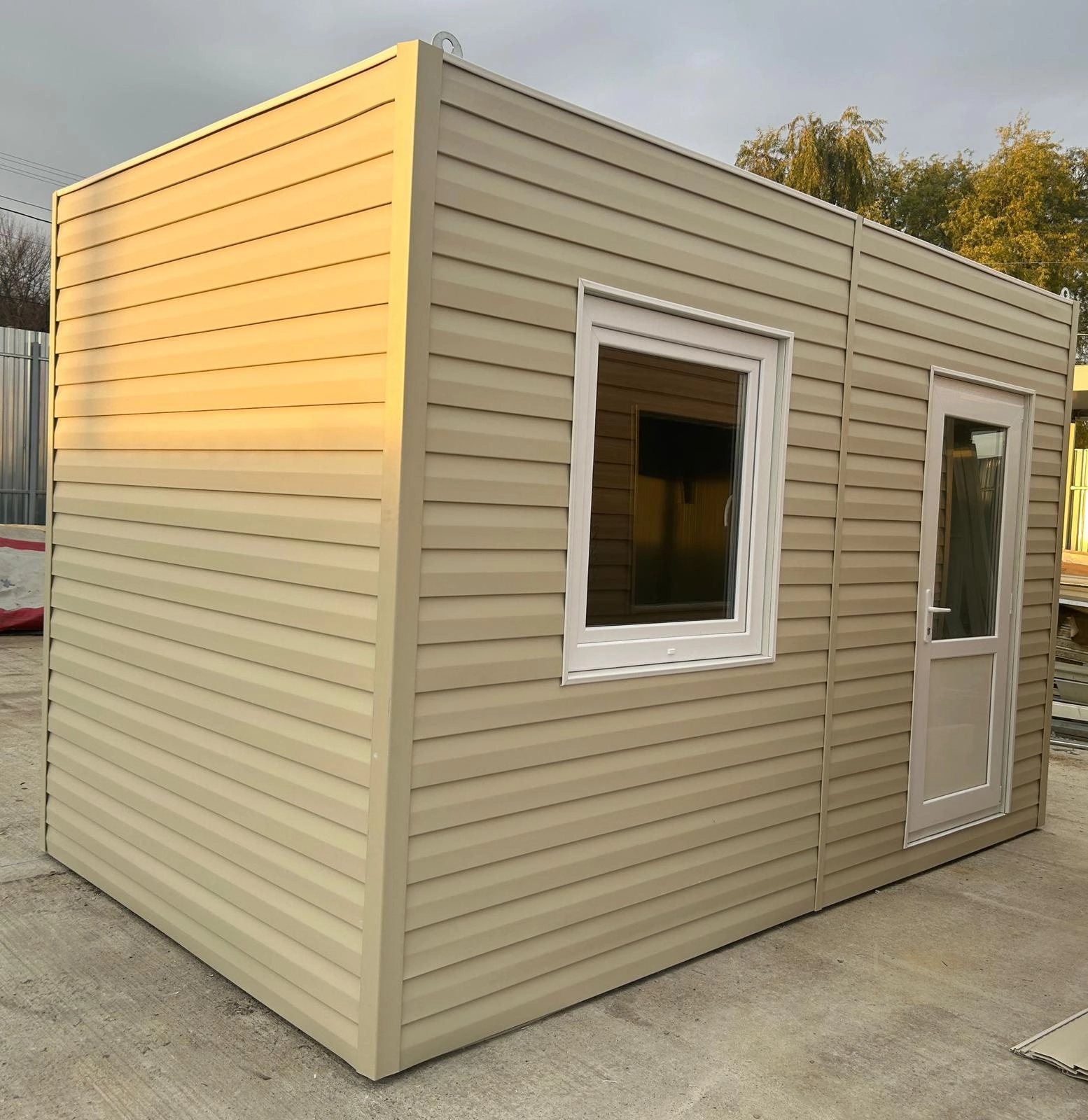 Container tip cabană